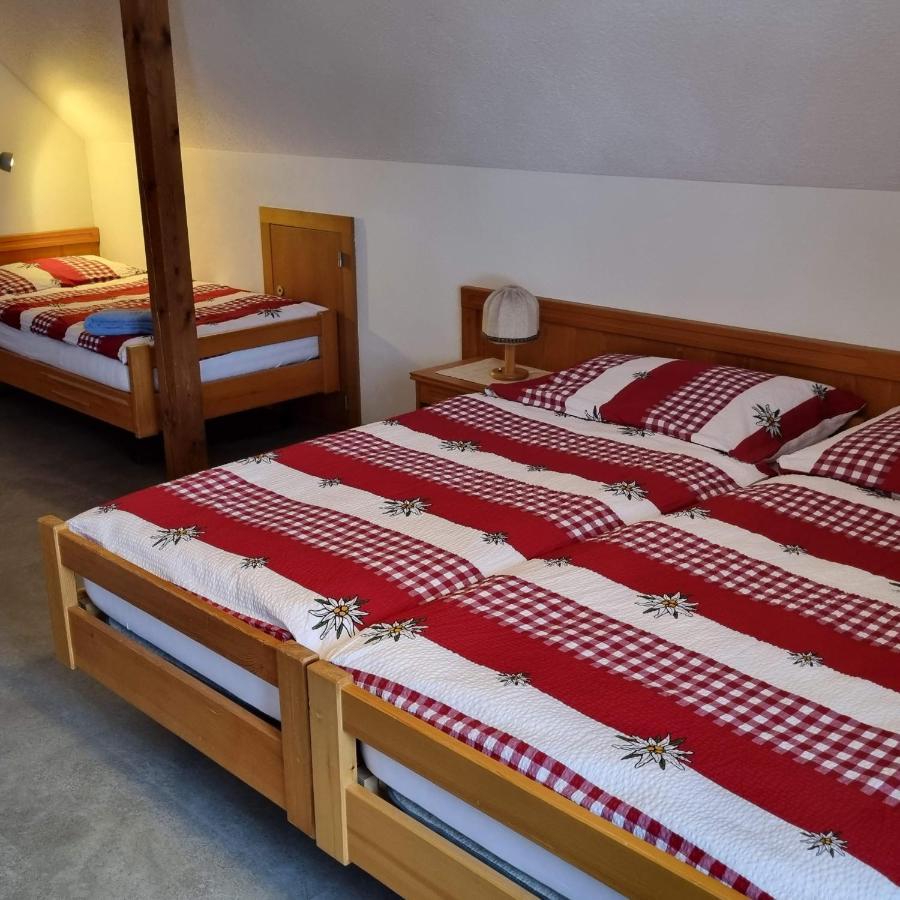 Gasthof Kreuz Marbach מראה חיצוני תמונה